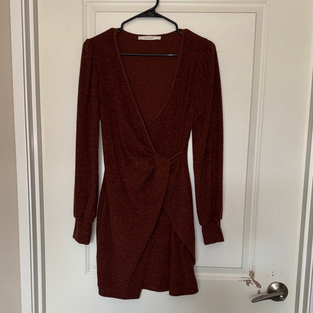 Elegant Brown/Orange Long Sleeve Dress